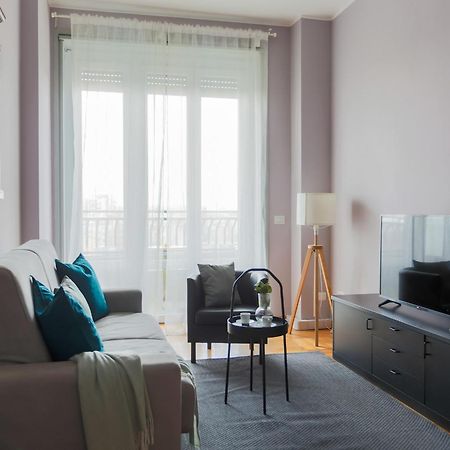 The Best Rent - Spacious One-Bedroom Apartment In Moscova District Milaan Buitenkant foto