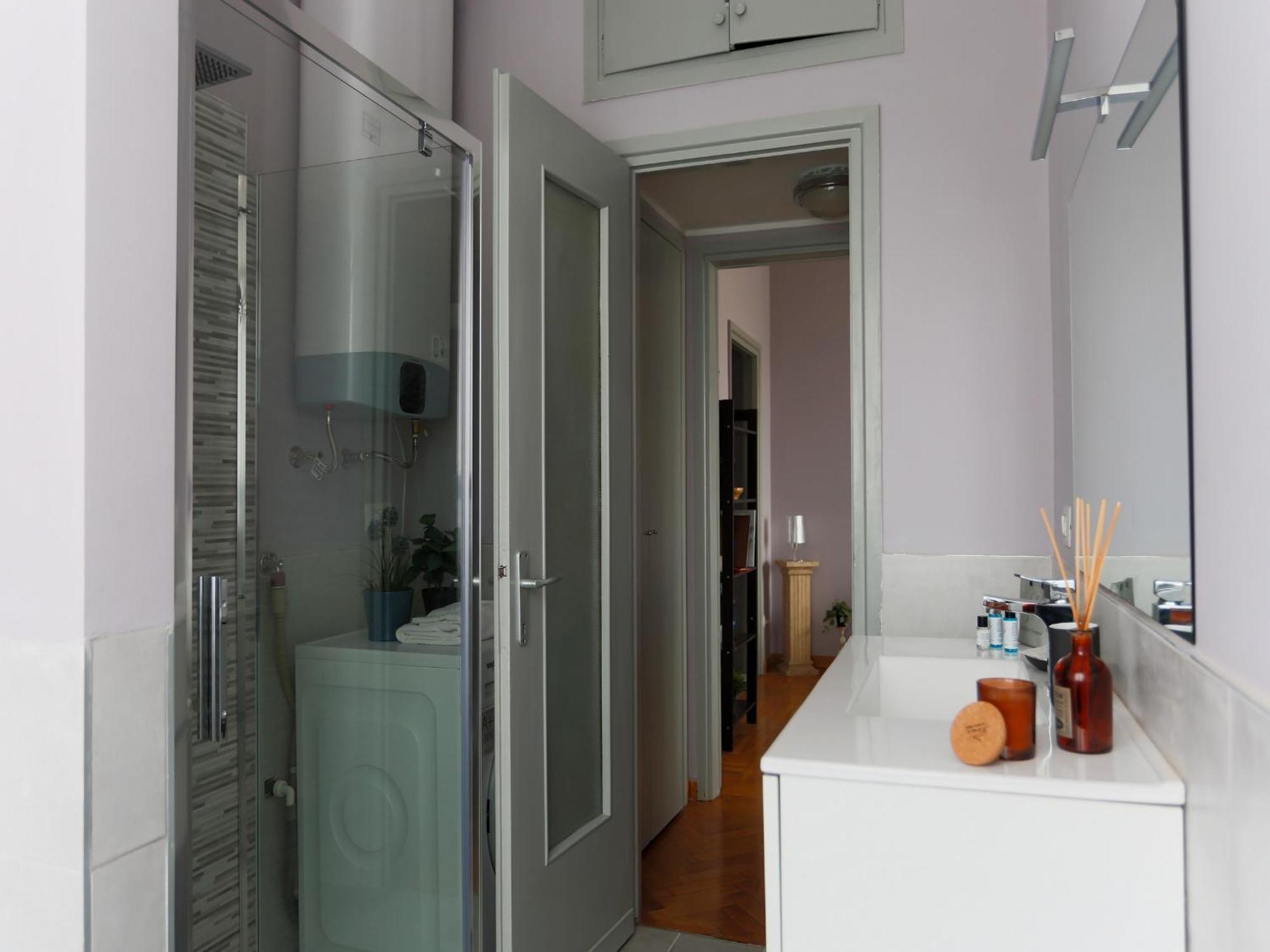 The Best Rent - Spacious One-Bedroom Apartment In Moscova District Milaan Buitenkant foto