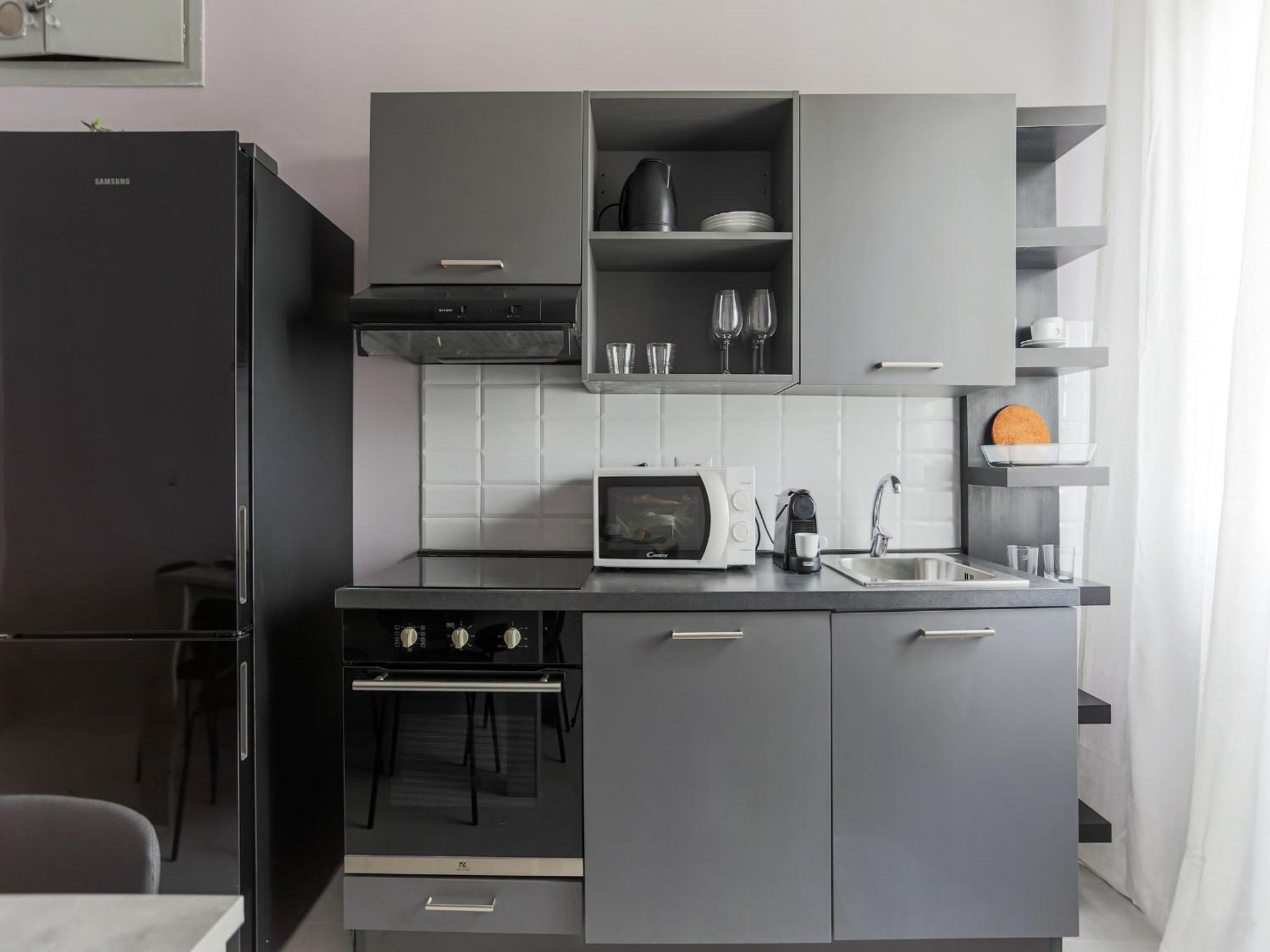 The Best Rent - Spacious One-Bedroom Apartment In Moscova District Milaan Buitenkant foto